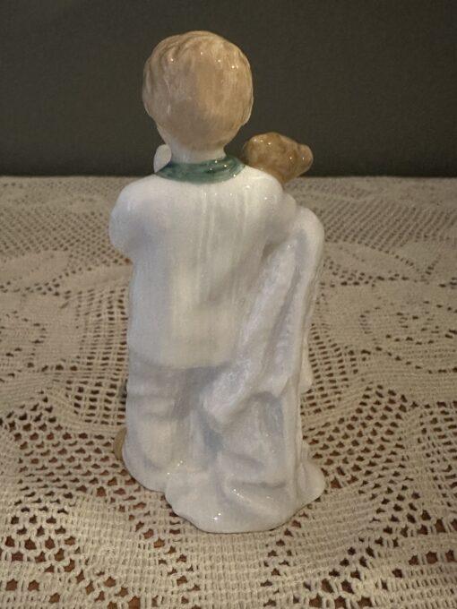 Royal Doulton Small Figurine - Sleepyhead HN3761 - Image 2