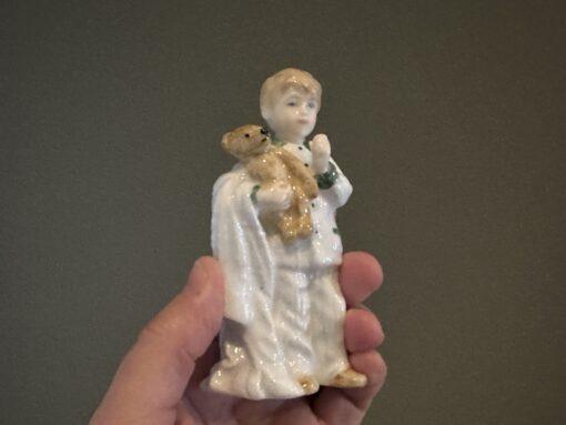 Royal Doulton Small Figurine - Sleepyhead HN3761 - Image 3