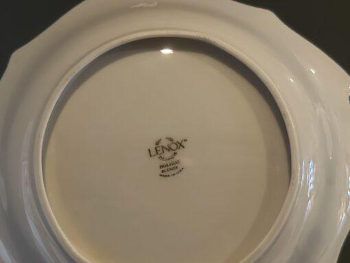 Lovely Lenox Holiday Handled Bowl - Holly And Berries With Gilt Trim - Image 4