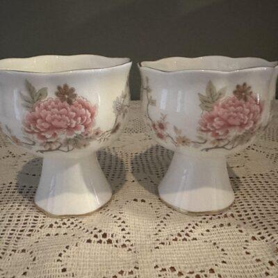 Royal Doulton Pair Of Small Candle Holders / Posy Vases in Box - Canton Pattern