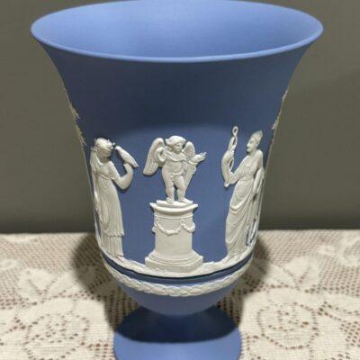 Superb Large White On Blue Wedgwood Jasper Ware Vase - 19.5cm